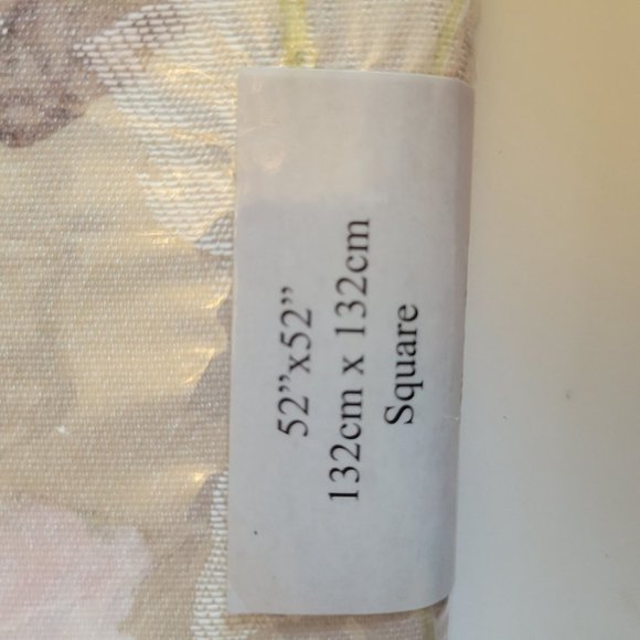 Viola Jacquard Tablecloth 52"x52" Square Easy Care Floral Design 132cm x 132cm C - Picture 4 of 6